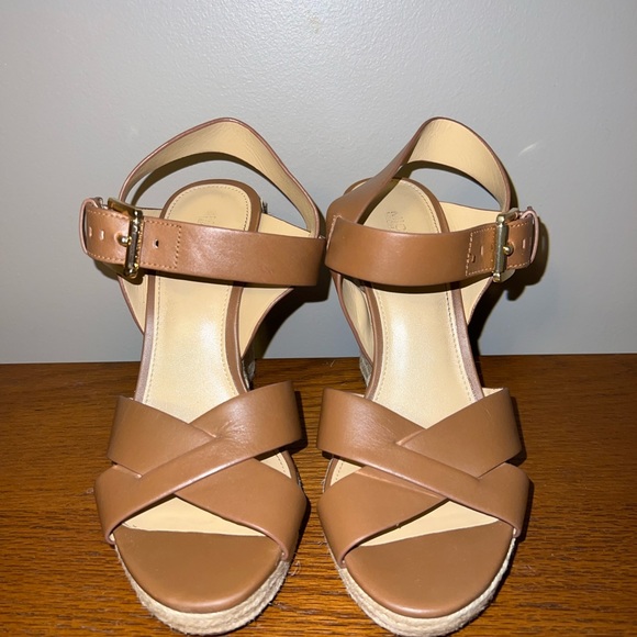 NWOT Michael Kors Espadrilles Wedges - Picture 2 of 4